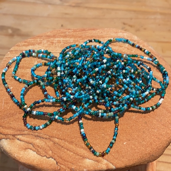 🌼✌️🌼 ‼️ BLUE SKY SEED BEED NECKLACES ‼️ - Picture 7 of 11
